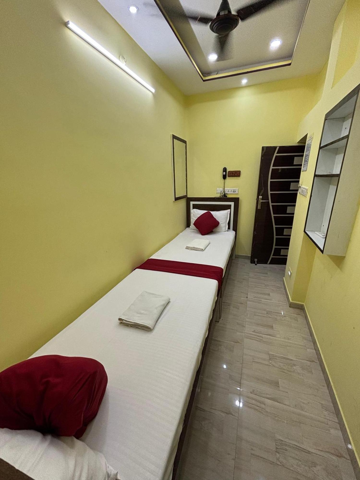 Hotel O Marquis Guest House كولكاتا المظهر الخارجي الصورة