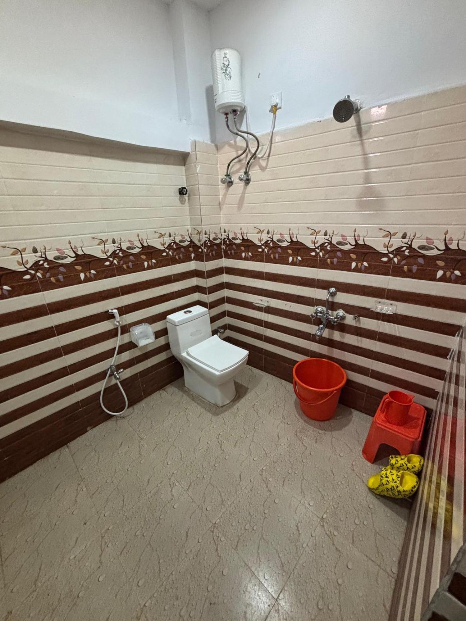 Hotel O Marquis Guest House كولكاتا المظهر الخارجي الصورة